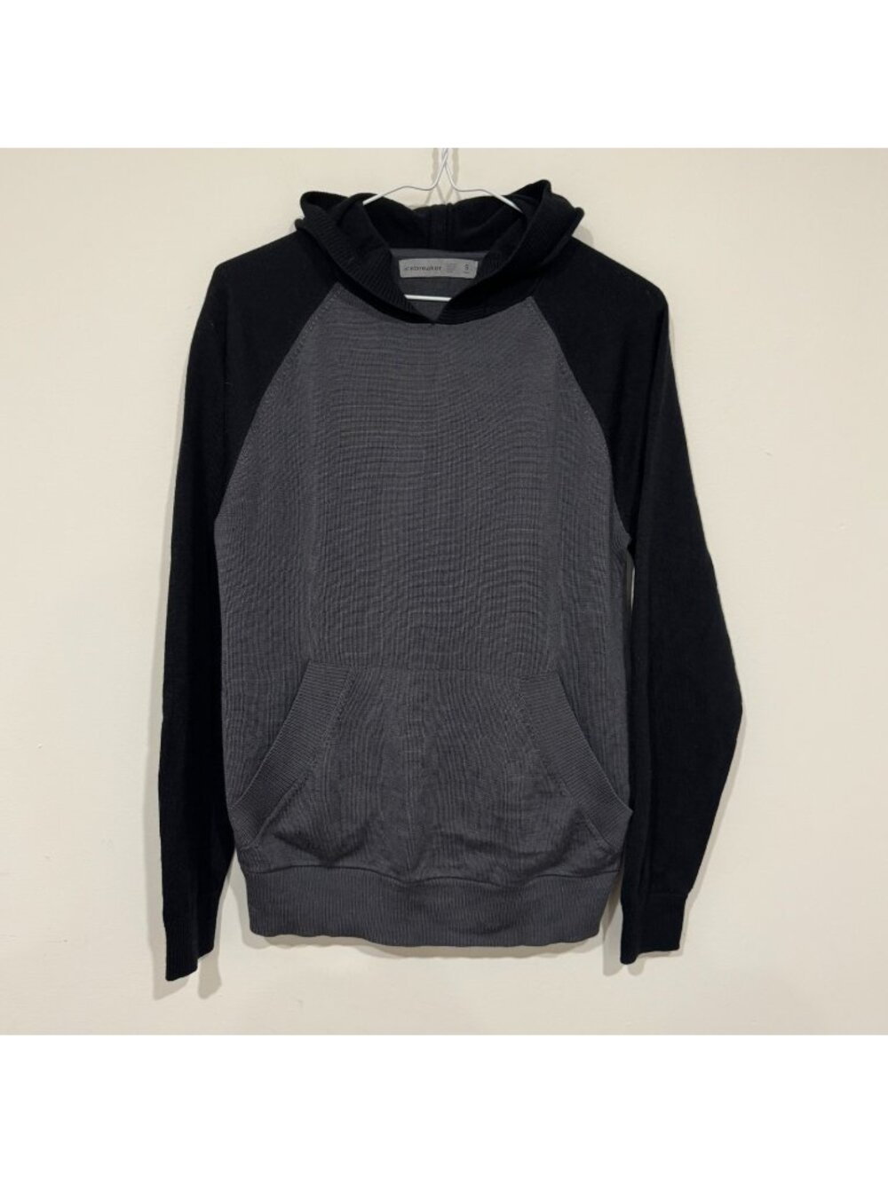 Icebreaker Mens Cool-Lite Merino Utility Explore Hooded Pullover Sweater S Grey